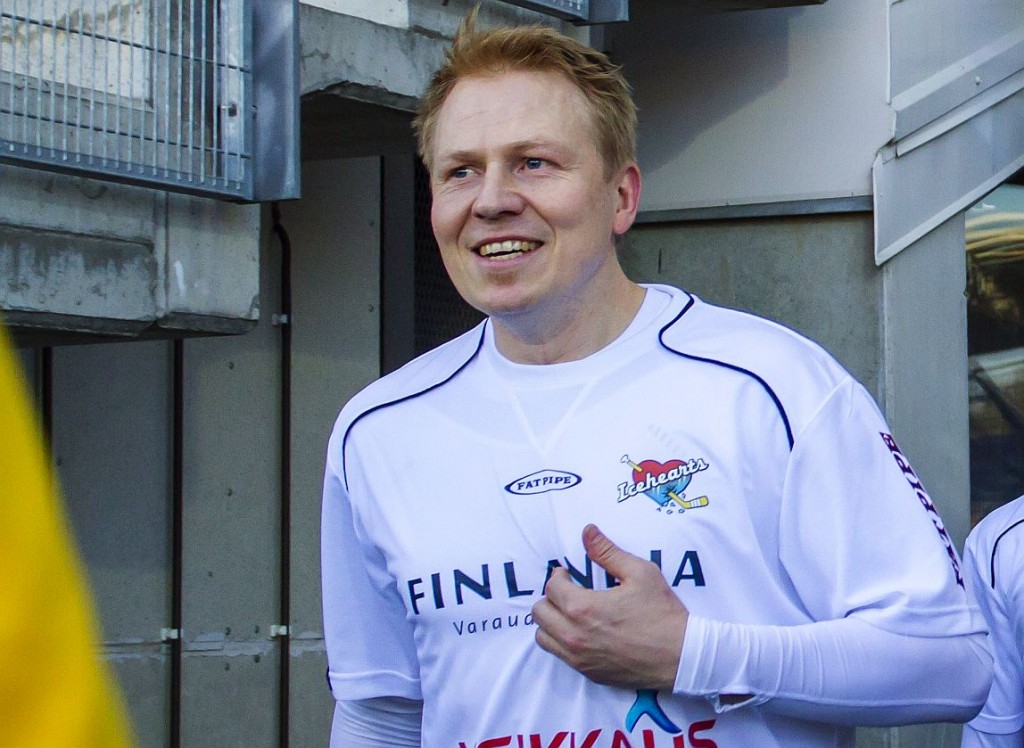 Aki Riihilahden mukaan kaiken pohja on organisaatio, jolla on selkeä tähtäin. "Meitä pitää olla strategia siitä, miten me käytämme resurssimme, ja meidän pitää olla sitoutuneita siihen. Siten saamme maksimaalisen suorituksen pelaajlta."