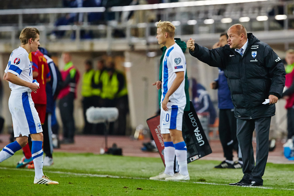 Mixu Paatelainen ei ole saanut vielä optimoitua Suomen pelirohkeutta.